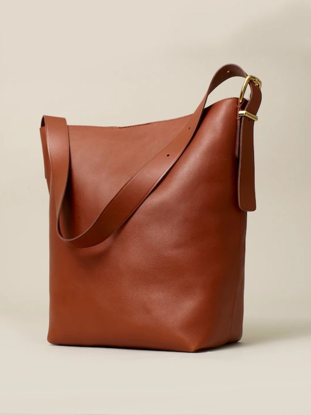 Madewell The Essential Bucket Tote